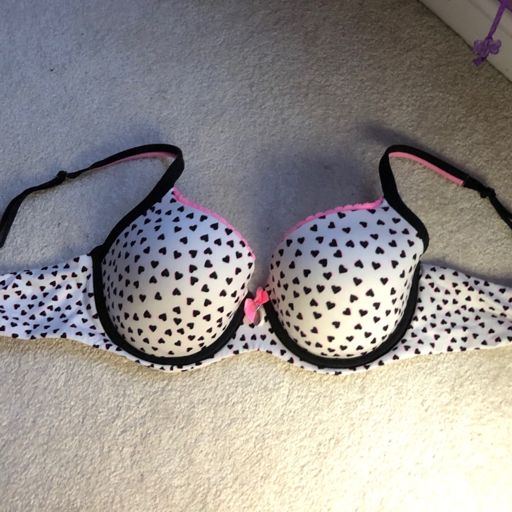 Heart Patterned Bra! - image 1